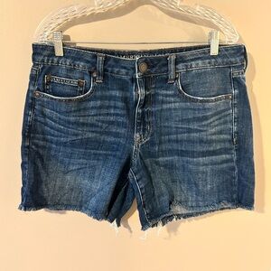 American Eagle boy midi shorts, size 12